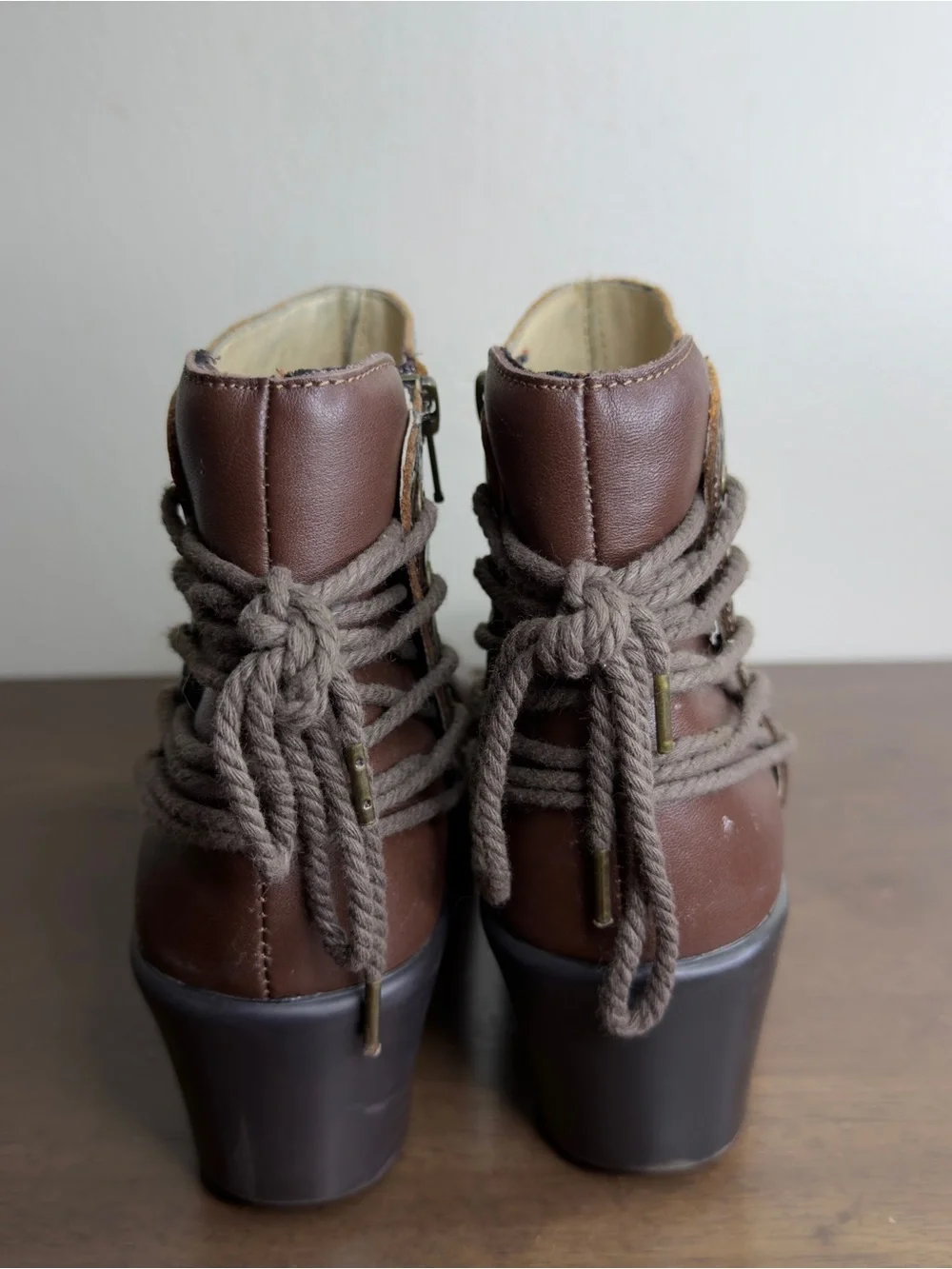 Alegria by PG Lite Stevee Brown Leather Ankle Boots sz 36 (6)